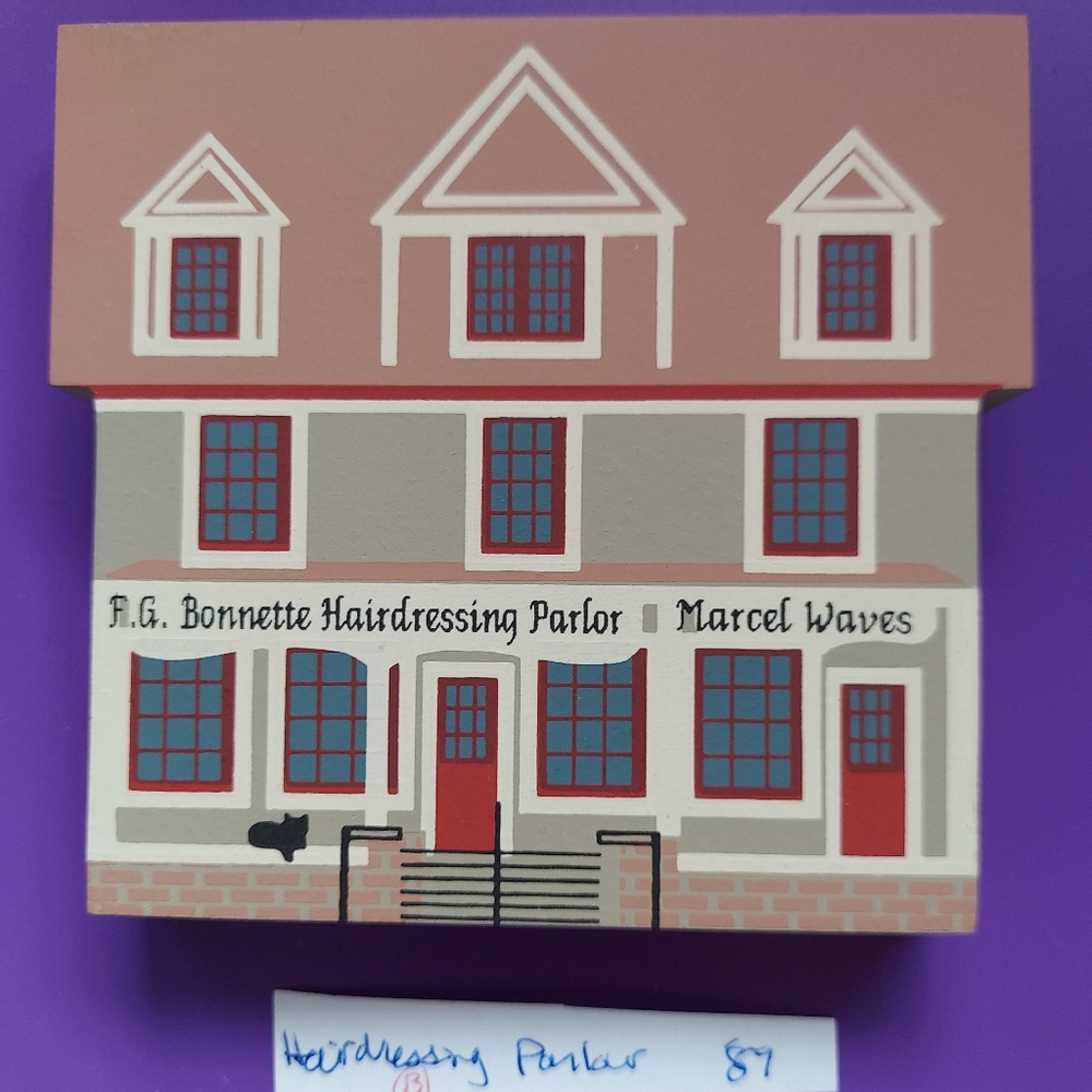 Hairdressing Parlour in Wooster, OH _ Cat's Meow Village
